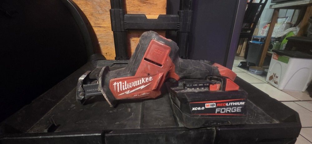 Milwauke Forge Battery 6.0 And Milwaukee Fuel Hackzall Saw
