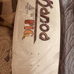 Kanoa 11” PIG Howard hood model South bay skates cruiser board