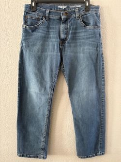 Wrangler Classic Straight Jeans