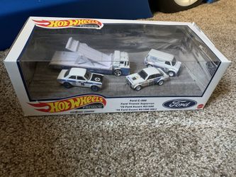Hot Wheels Premium Ford