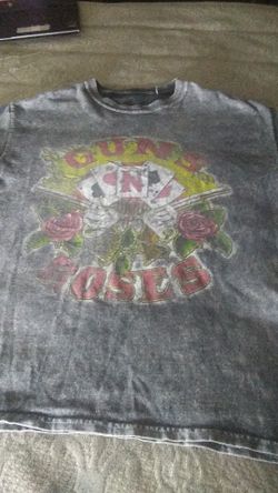 Vintage Guns N Roses shirt