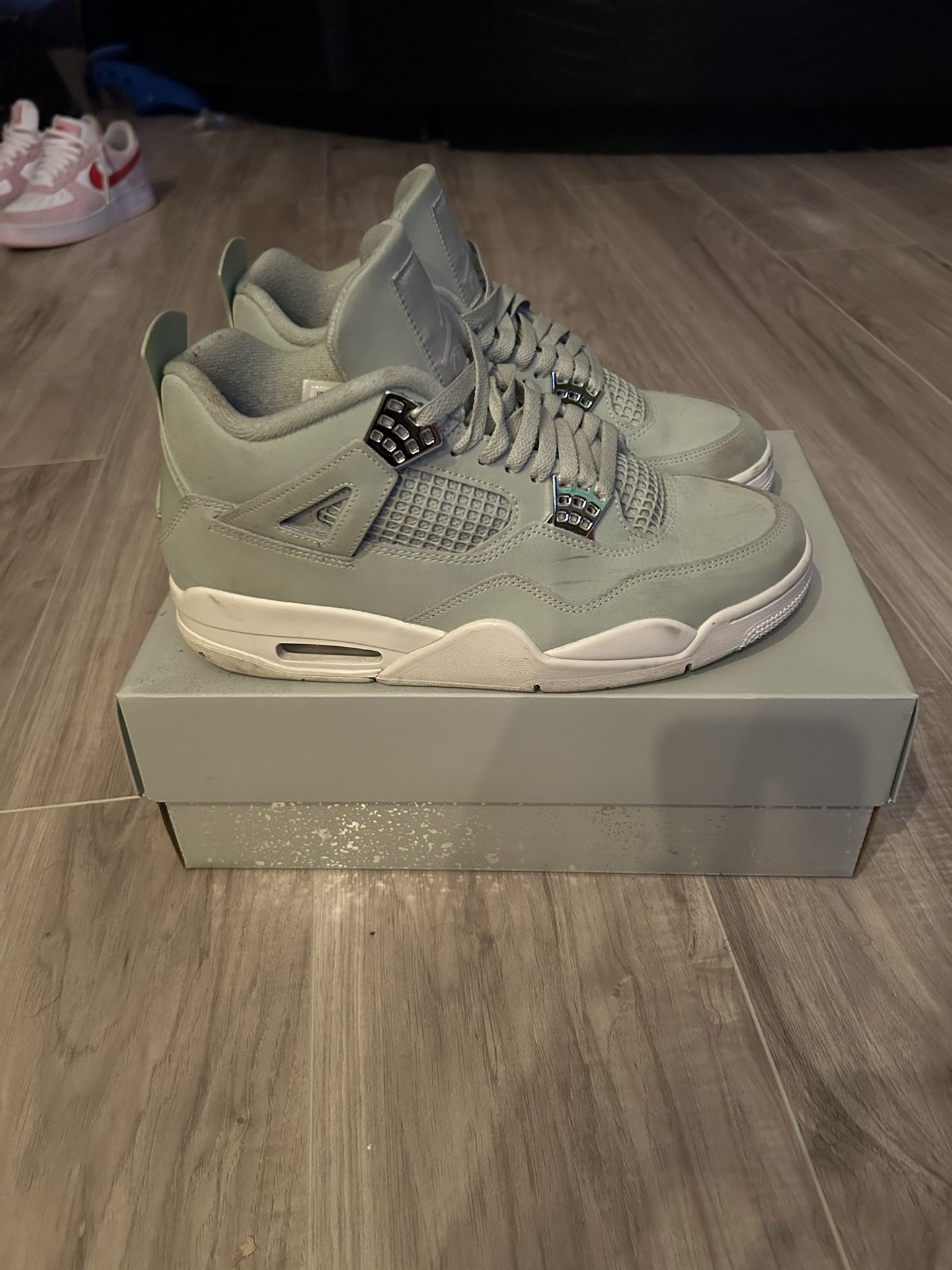 Seafoam 4s. Size 9.5