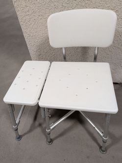 Like new EXTRA WIDE SHOWER CHAIR