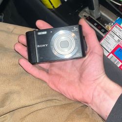 Sony Cyber Shot Camera 