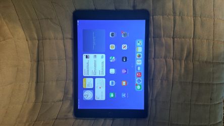 Apple iPad 9th Gen 64GB Wi-Fi – Excellent Condition