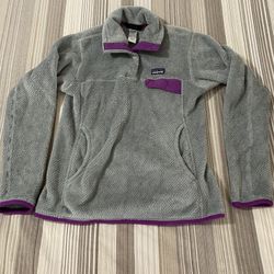 5 WOMENS PATAGONIA PULL OVERS (PRICE IS FOR EACH ONE)