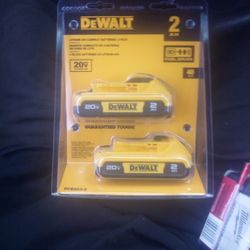 DeWalt And Milwaukee Batteries 