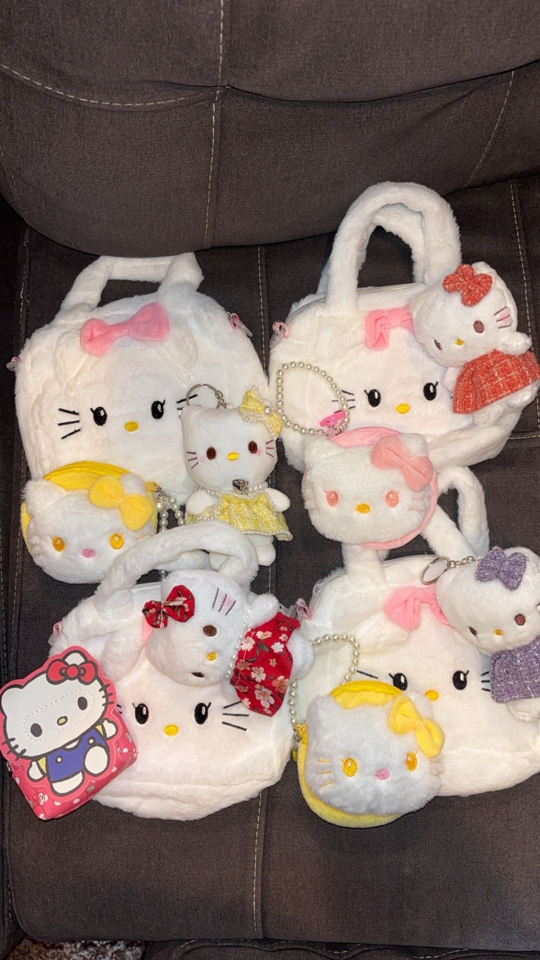 Purses/charms/wallets