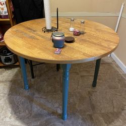 Dining Room Table 