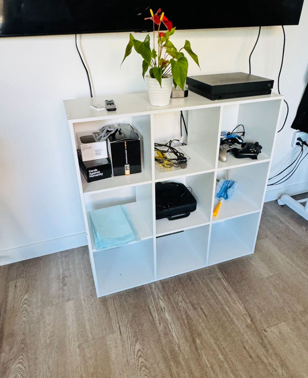 9 Cube Storage Shelf Bookcase Contemporary, White