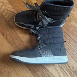 New Justice Girl Boots Size 2