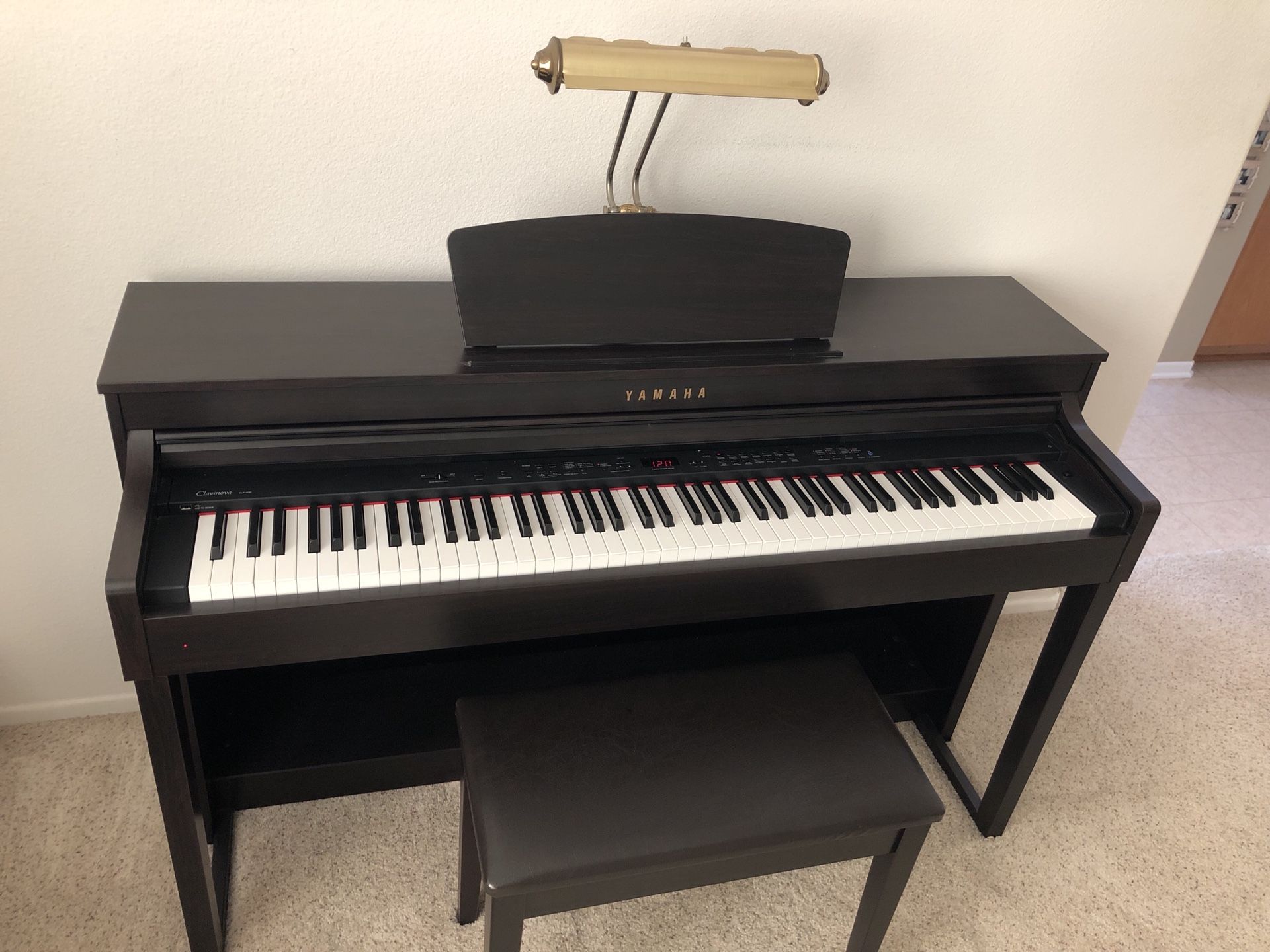 Piano Yamaha Clavinova CLP-430 for Sale in Winchester, CA