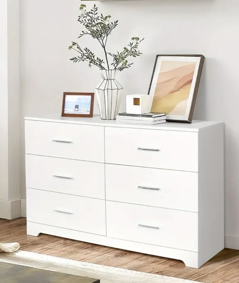White Minimalistic Six-Drawer dresser