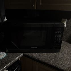 Samsung Microwave Gently Used 