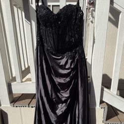 Black Elegant Dress