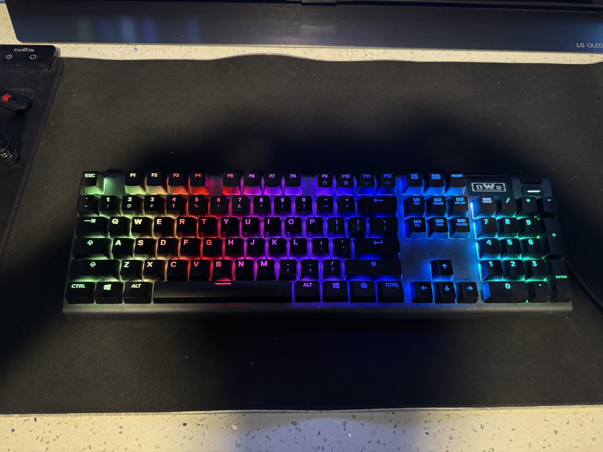 Steel Series Apex 3 Keyboard