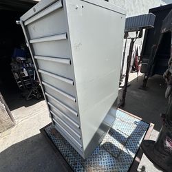 Lists 9 Drawer storage cabinet