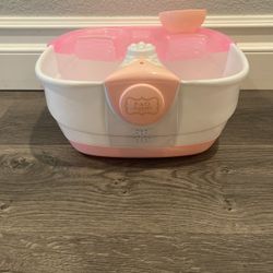 Girls Pedicure Station 