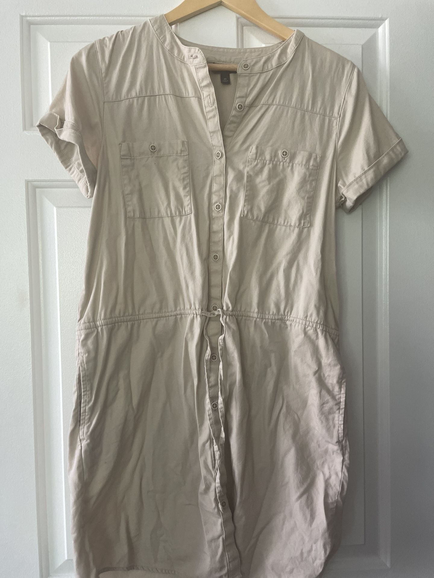 Khaki Banana Republic Dress Too Cute