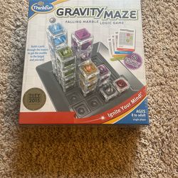 Gravity Maze Game
