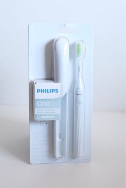 Philips One Travel Electric Toothbrush By Sonicare