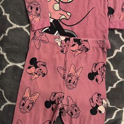 Pijama Minnie Mouse set size 5T girls $5