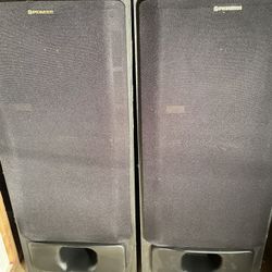 Pioneer Loud Speakers! Highly Rated. Make Me Offer!