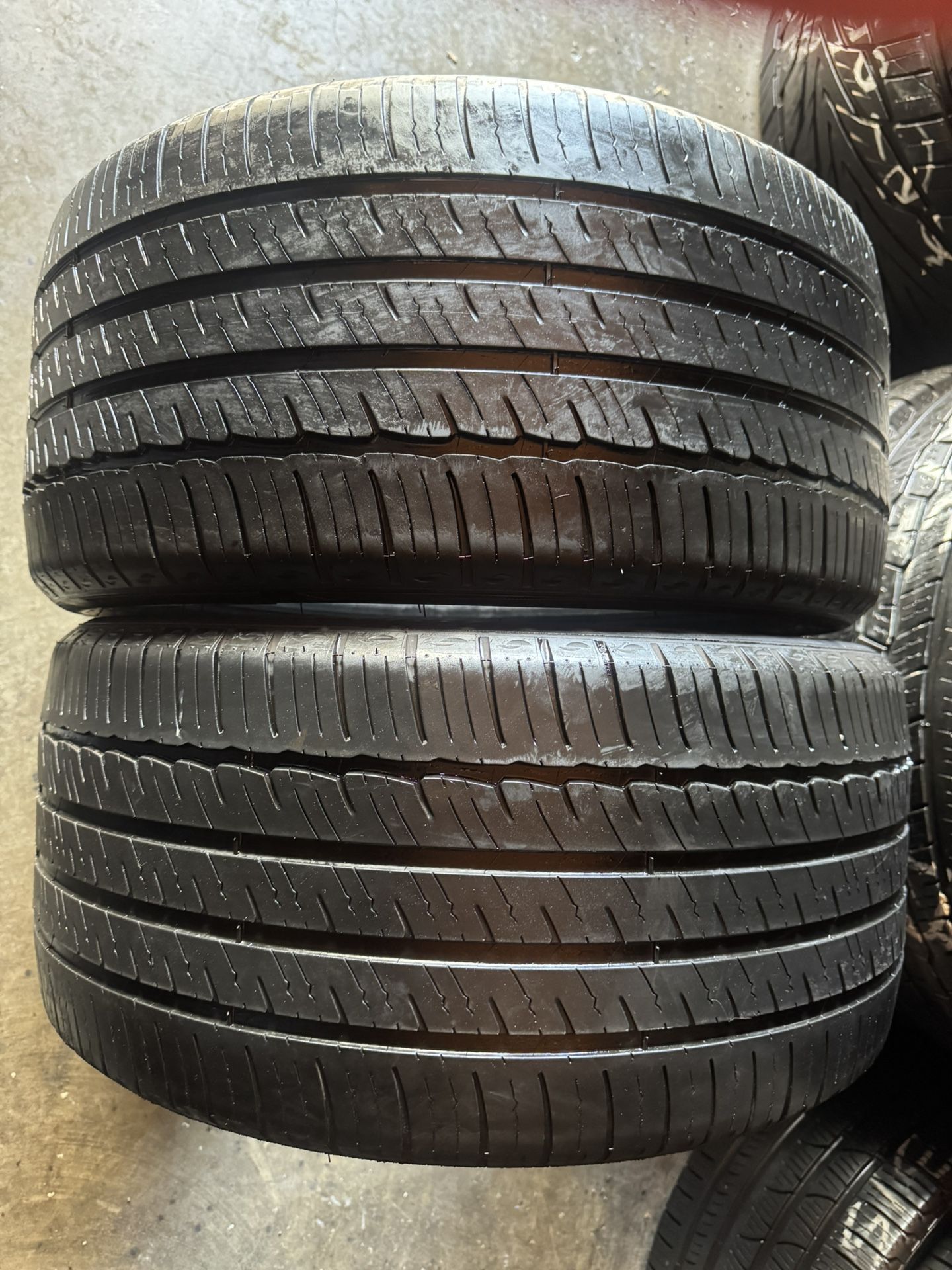 Pair Of 255 35 18 Michelin Primacy Tires