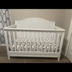 Baby/Nursery Items 