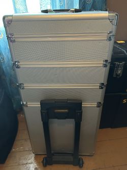 5 Tier Makeup Case On Wheels