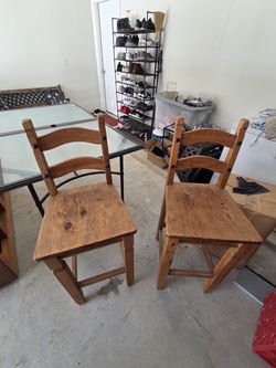 Solid wood barstool