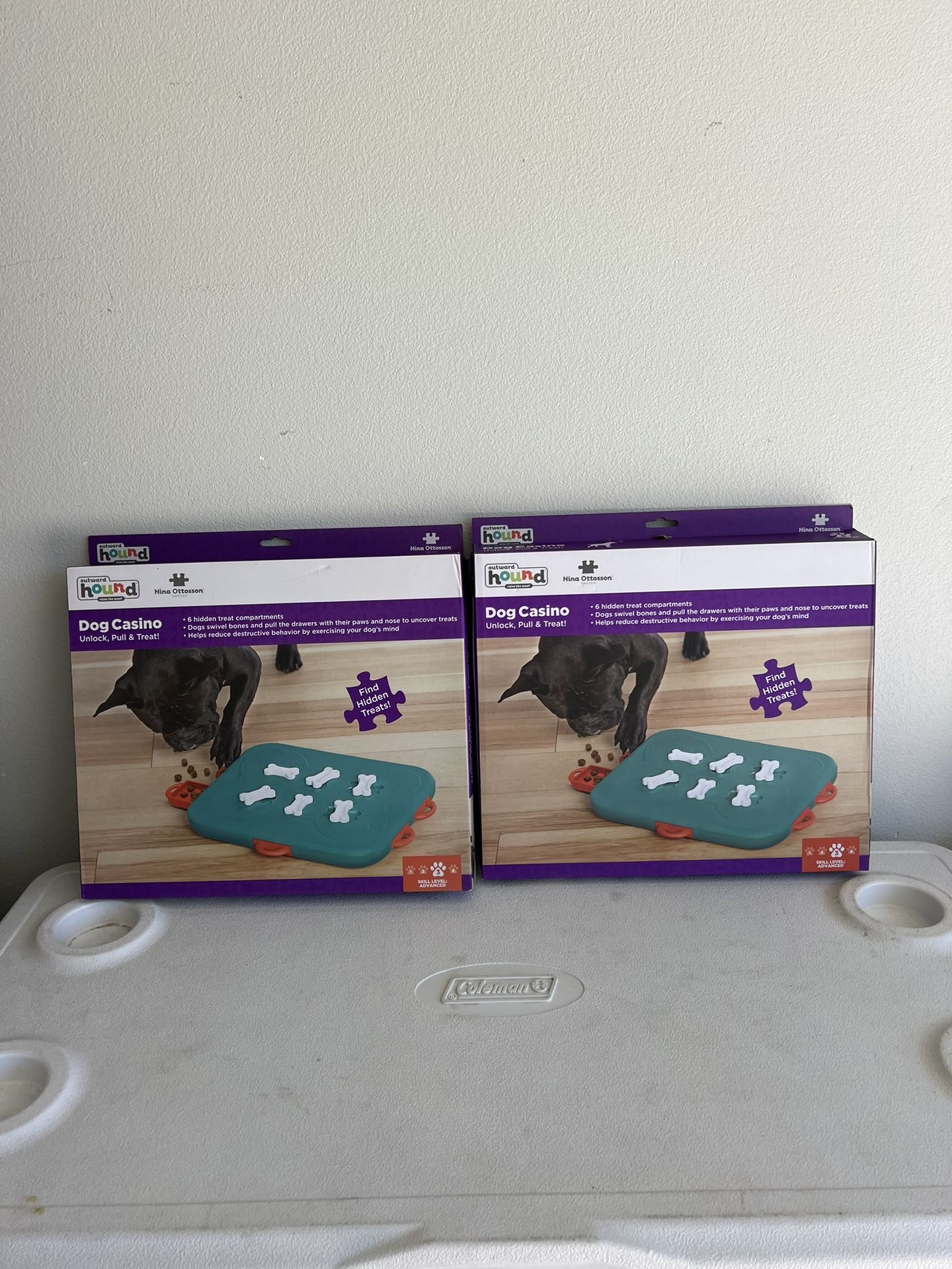 NEW Dog Puzzle Treat Dispenser Game Dog Casino By Outward Hound Nina Ottosson
