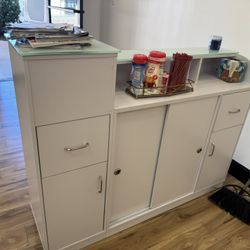 Beautiful Front Desk/ Display Cabinet. 