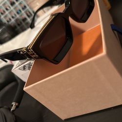 Louis Vuitton Sunglasses
