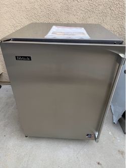 High end** Perlick ** freezer/ refrigerator outdoor indoor
