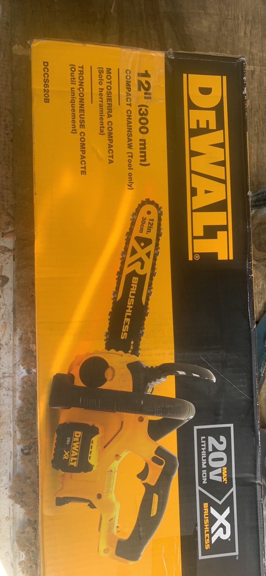 Dewalt 12” Chainsaw