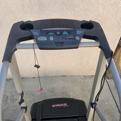 PRO FORM TREADMILL 