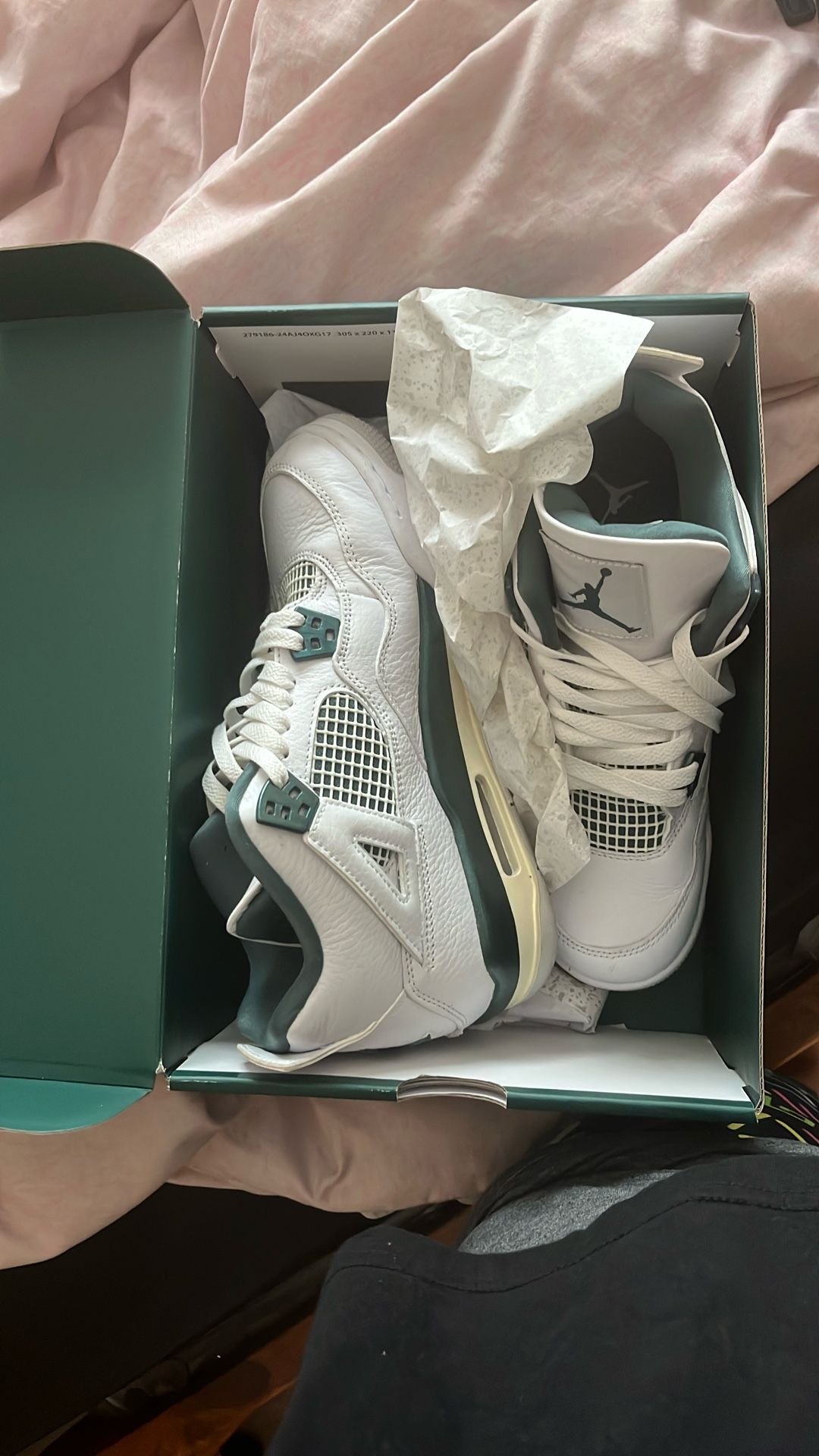 Air Jordan 4 Retro White/Oxidized Green-White