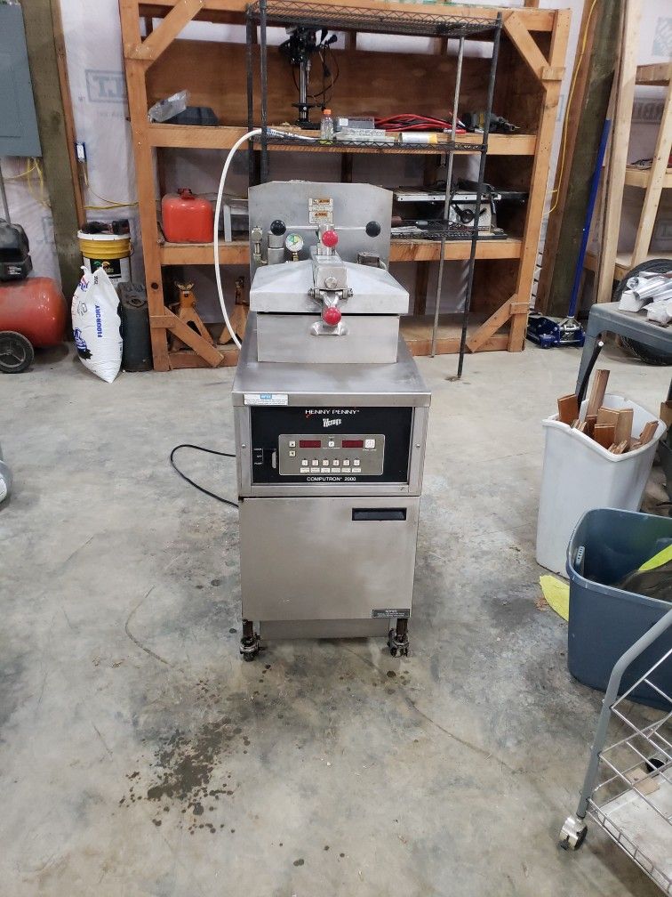 Henny Penny computron 2000 deep fryer