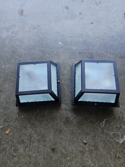 2 Outoor Ceiling Mount Light Fixtures