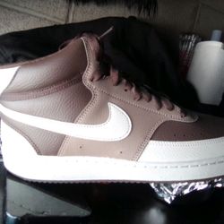 New Nike Court Visión Size 9.5