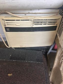 Mid size window unit