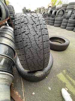 305/45/22 nexen 305/45R22 pair of 2 matching used tires in great condition 125$ each tire plus tax. Installation available but not included. Wheel a