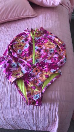 Girls Swimsuit