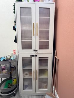 White cabinet