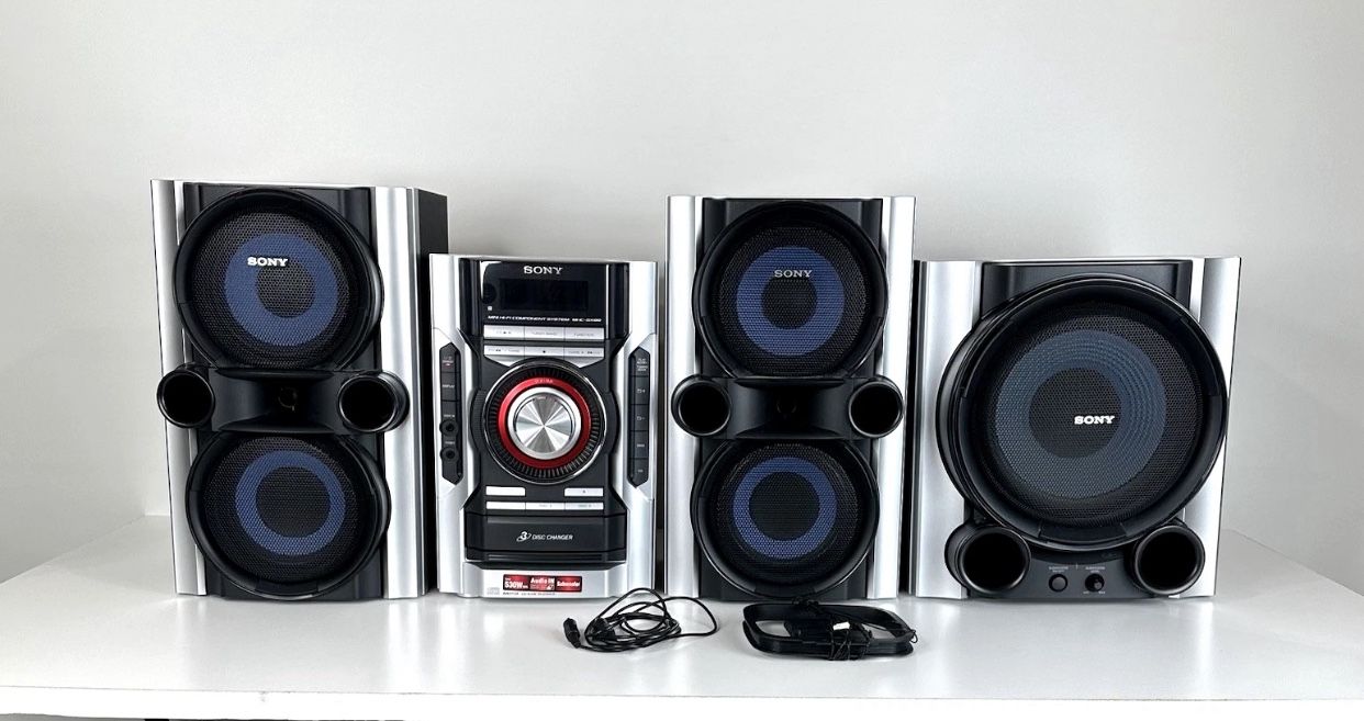 Sony Mini Hi-Fi Component System Model MHC-GX99 Cassette 3 CD Tuner Sub 2 Speakers