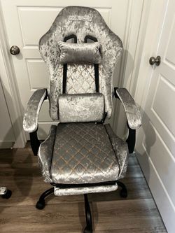 Gaming chair