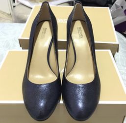 NIB Michael Kors Navy Sparkle Metallic Pump Size 8