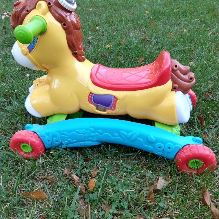 Vtech, Gallop And Rock Learning Pony