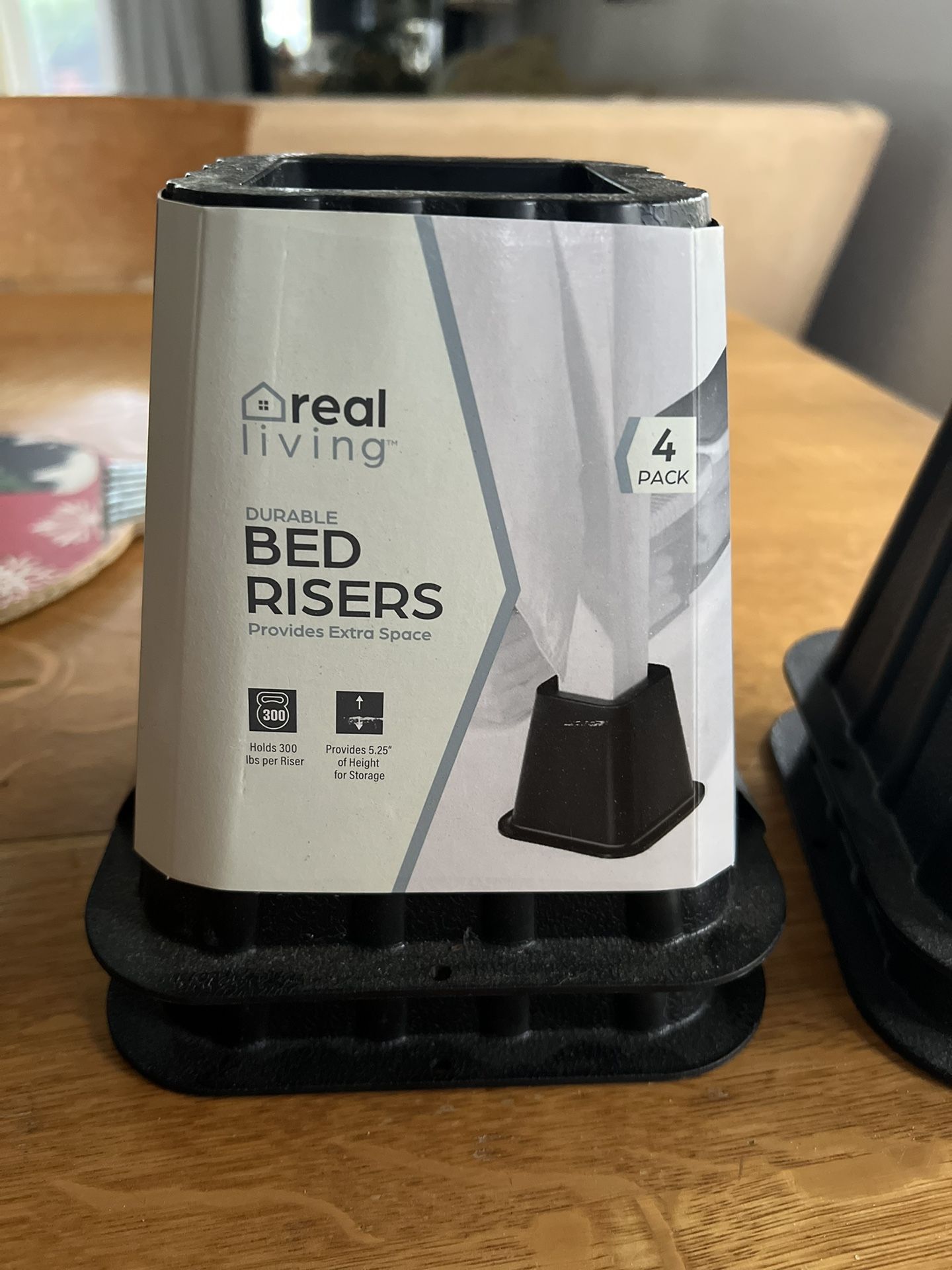 Durable BED RISERS